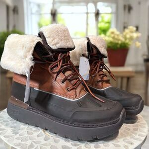 UGG City Butte Waterproof Snow Boots Men’s 8 Brown Black Shearling Lined Winter
